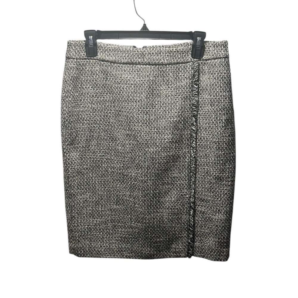 {Calvin Klein} Knee Length Pencil Skirt